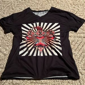 Women’s thunderbird t shirt